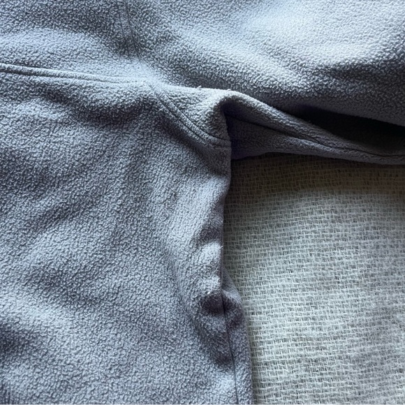 Patagonia Fleece Pullover - Picture 3 of 7